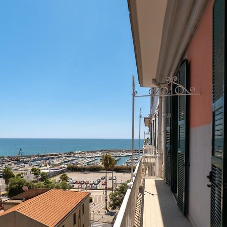 Mareluna Penthouse - Luxury Suites Salerno Exterior foto