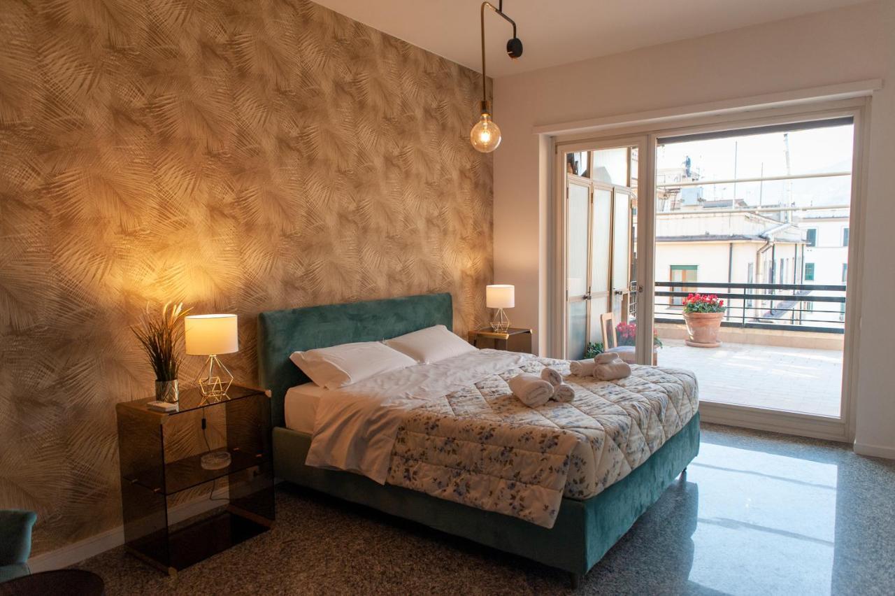 Mareluna Penthouse - Luxury Suites Salerno Exterior foto